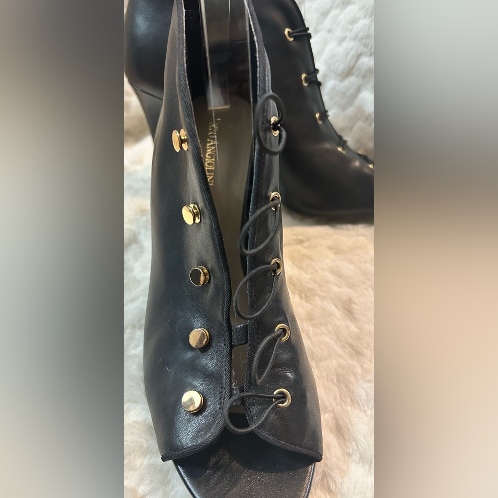Enzo Angiolini Black Leather Ankle peep toe Boots with Gold detail. Wms. Sz. 10M - Picture 7 of 12
